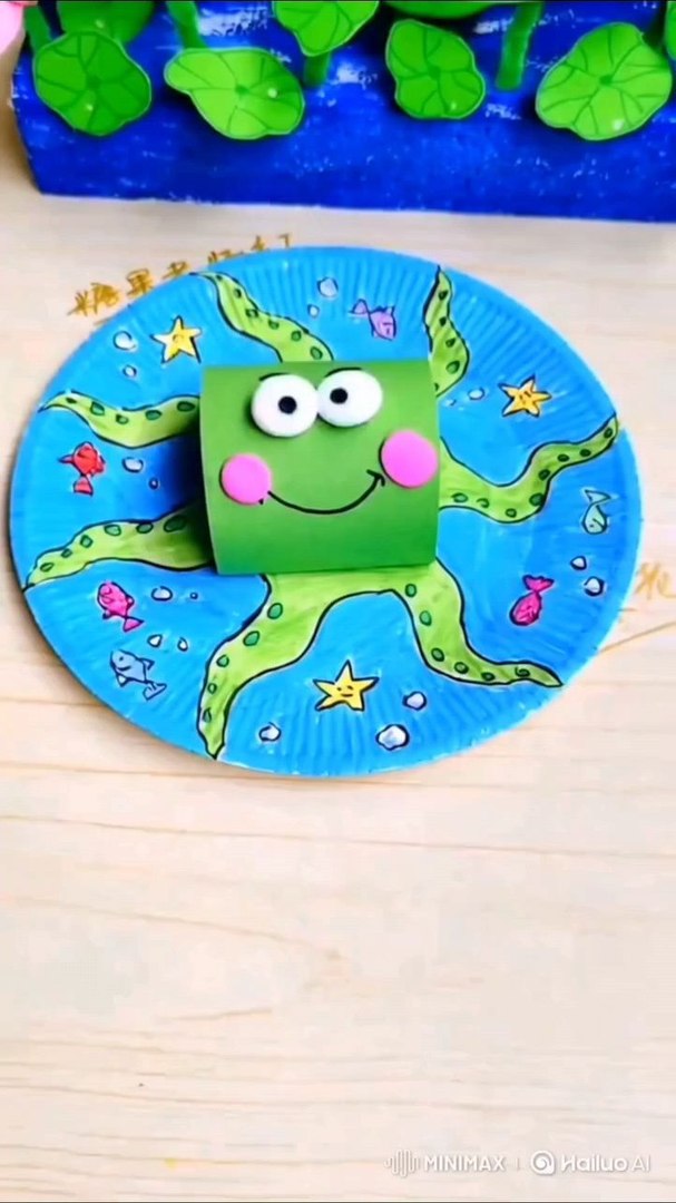 ⁣Paper Plate Octopus Craft