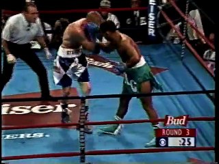 Hector Camacho vs Gary Kirkland - CBS 8-6-95