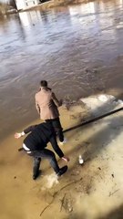 Une randonnée à la russe... sur un gros glaçon