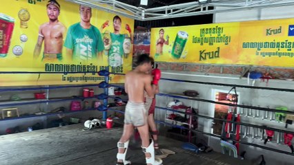 លោក ពេជ្រ សុផាន់ និយាយចំៗថា កីឡាករលំដាប់A ភាគច្រើនមានតែធ្លាក់ រឿងឡើងពិបាករំពឹង