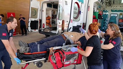 Bursa'da fabrika çatısından düşen usta ağır yaralandı