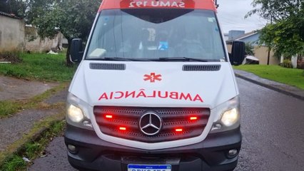 Jovem é encontrada inconsciente no Santa Felicidade após tomar 70 comprimidos