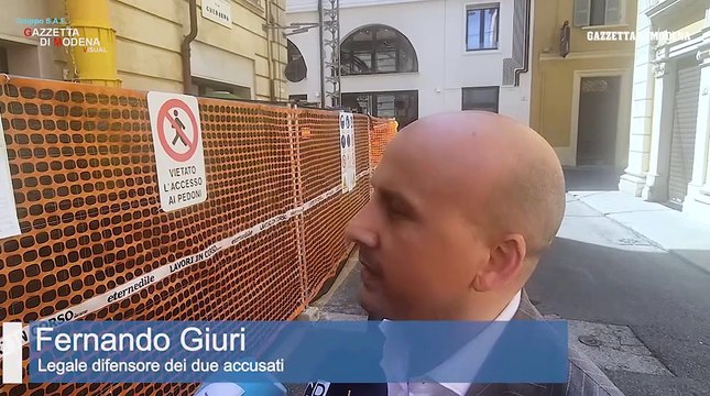 Accoltellato a morte in centro a Modena: due condanne all'ergastolo per l'omicidio di Friday