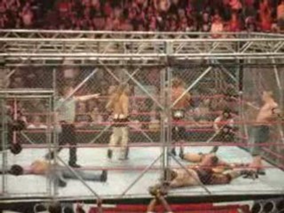 WWE Raw 5-12-08 Dark Match Finish
