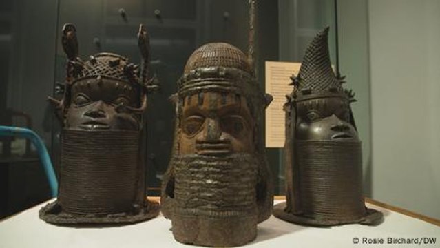 Netherlands returns stolen bronzes to Nigeria