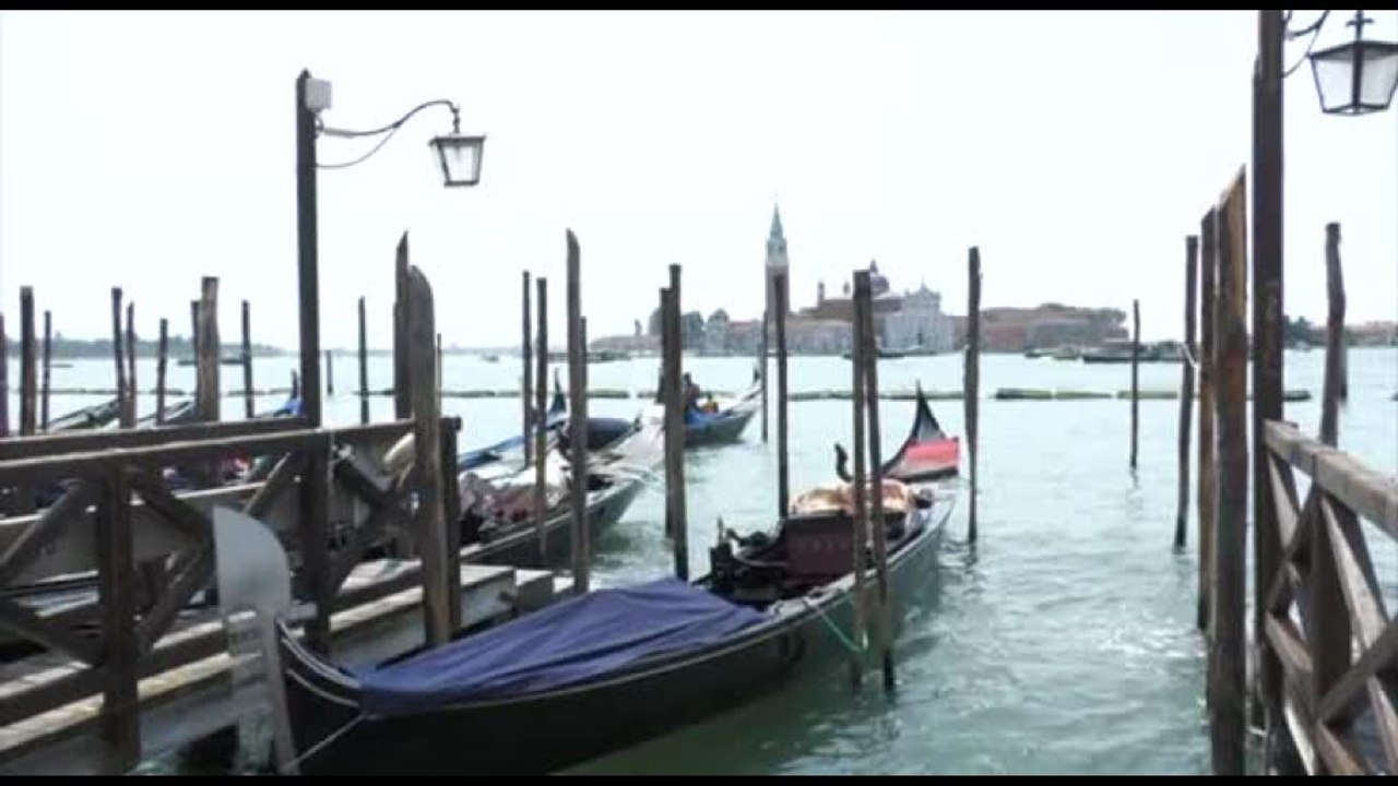 Le nozze di Bezos; i veneziani divisi fra irritazione e convenienza