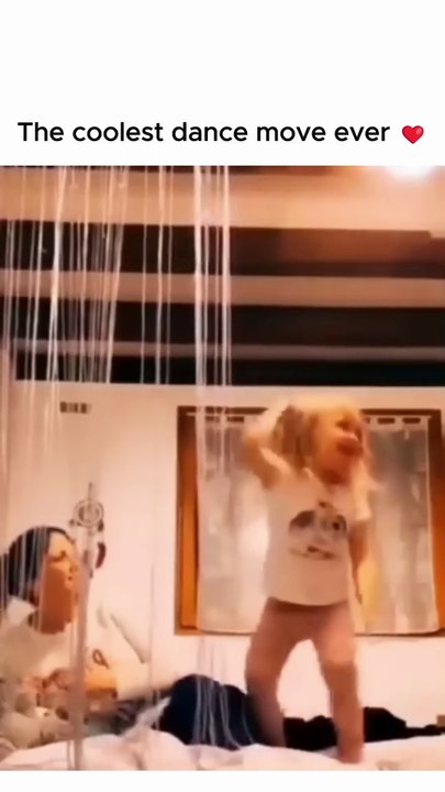 The coolest dance move ever 😍🤌