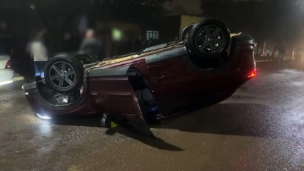 HR-V capota em acidente de trânsito na Rua Olindo Periolo