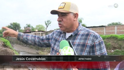 Desgajan mamposteo del arroyo seco en Tlajomulco y se inundan comercios