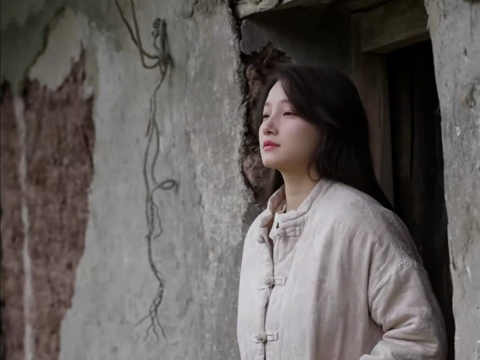 Solo girl cooking alone in the countryside