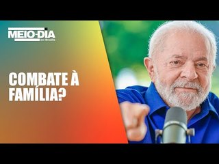 No Foro de São Paulo, Lula diz combater o "discurso da família"
