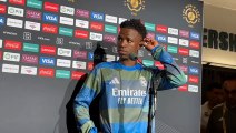 Vinicius: “Las críticas son normales, tengo que seguir firme”