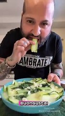 Carpaccio di zucchine con limone e menta