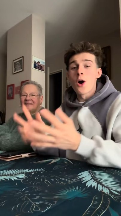 on répond à vos commentaires avec ma mamie 💜