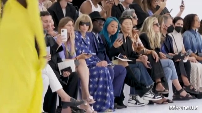 Moda, Anna Wintour si dimette da direttrice di Vogue