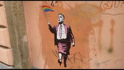Orban in versione queer, l'opera di Laika a Budapest prima del Pride