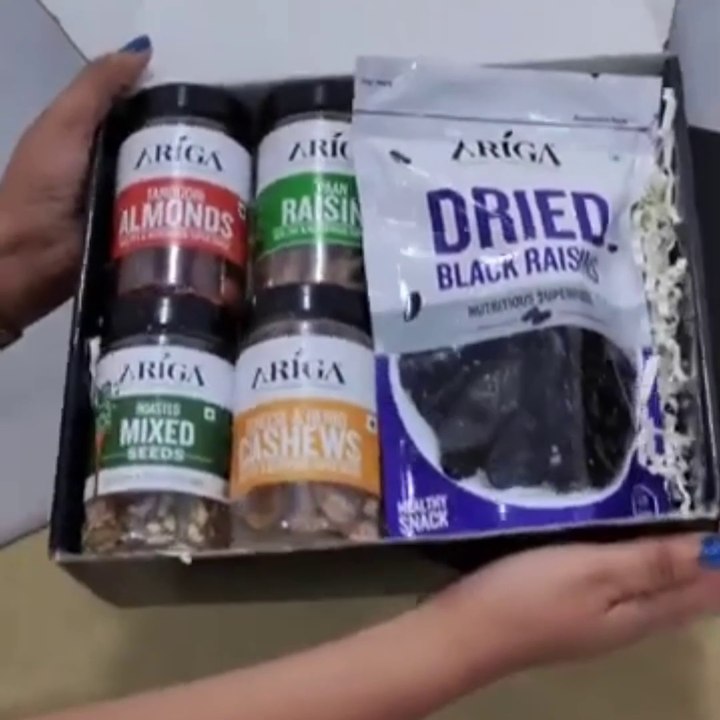 Top Corporate Gifts For Employees - Ariga Foods
