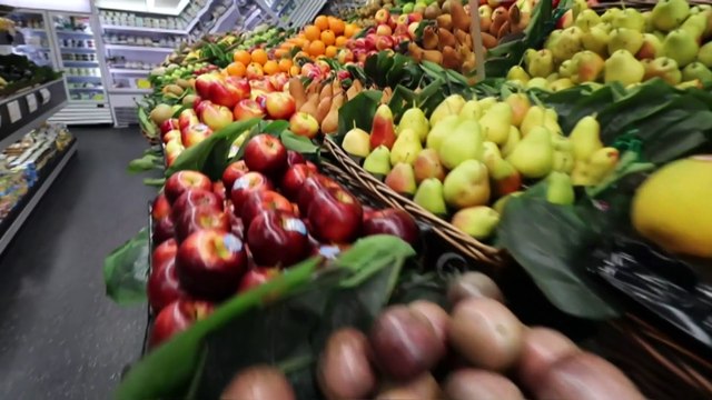 South Australian ban on fruit stickers delayed amid fear of costs and supply chain disruption