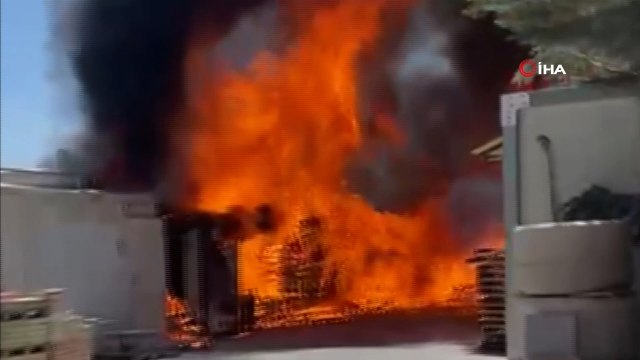 Adıyaman Organize Sanayi Bölgesi’nde fabrika yangını