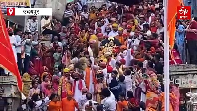 उदयपुर में निकली भव्य रथ यात्रा, 80 किलो चांदी के रथ पर विराजे भगवान जगन्नाथ