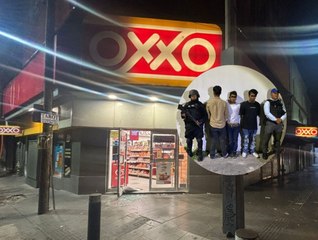 Detienen a tres hombres por robo de cervezas en Oxxo de Monterrey
