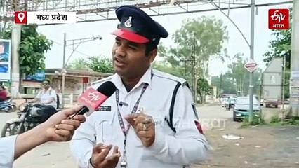 ये 4 डॉक्यूमेंट्स एप्स में कर लीजिए सेव, ड्राइविंग के दौरान चालान का टेंशन खत्म