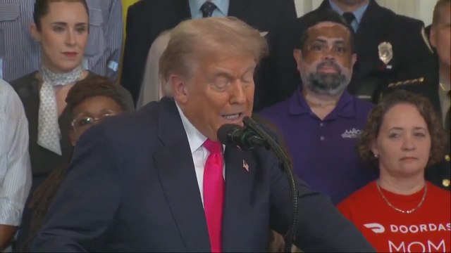 How a Las Vegas Waitress Gave Trump the Idea to End Taxes on Tips