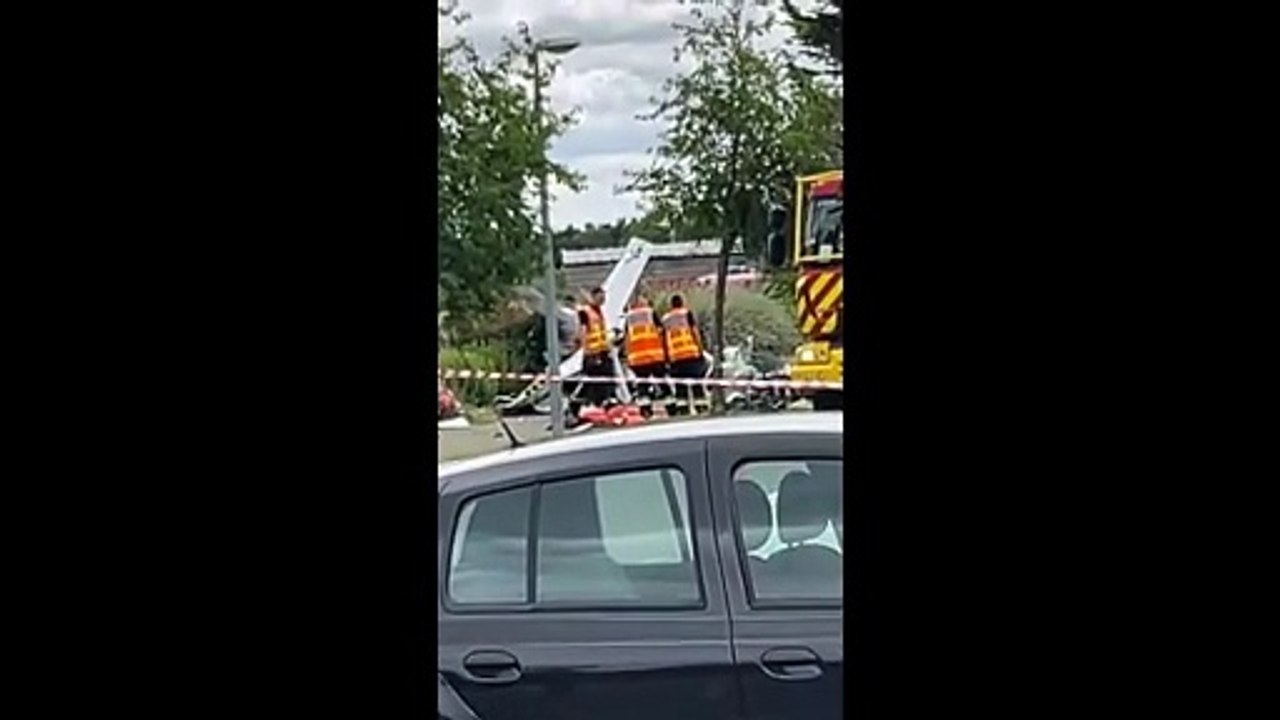 Eure-et-Loir : le crash d’un avion de tourisme fait trois morts près de Chartres - L’avion s’est écrasé dans un quartier résidentiel