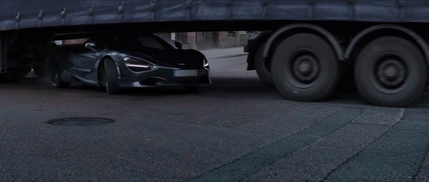 Greiti ir įsiutę: Hobsas ir Šo