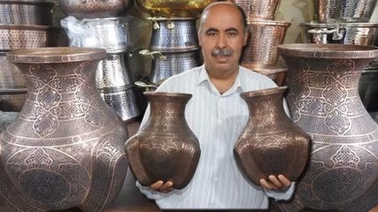 Bakırdan yapılan Hitit vazo takımı fiyatıyla dudak uçuklatıyor