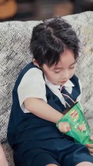 To Escape Stepmom,CEO's Son Slip Into Stranger's House To Hide!Unware This Poor Girl Is His ONS Mom!