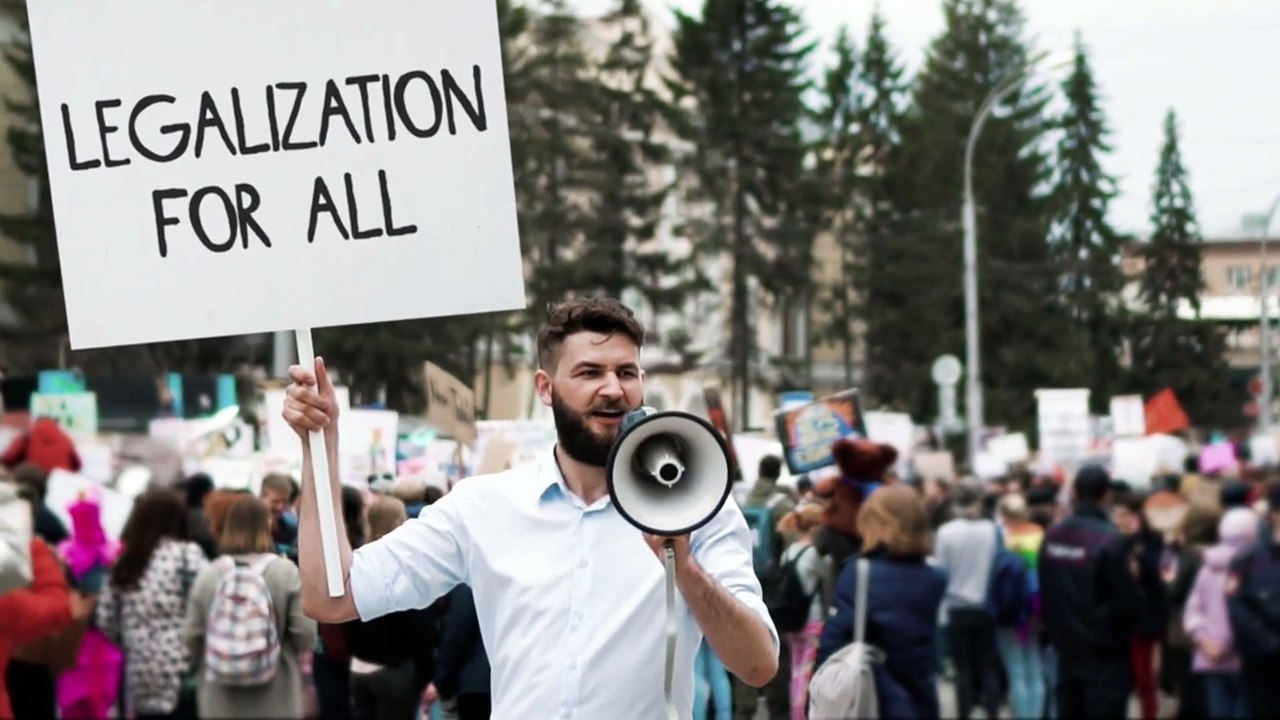 History Made: Supreme Court Upholds Birthright Citizenship in Landmark Ruling