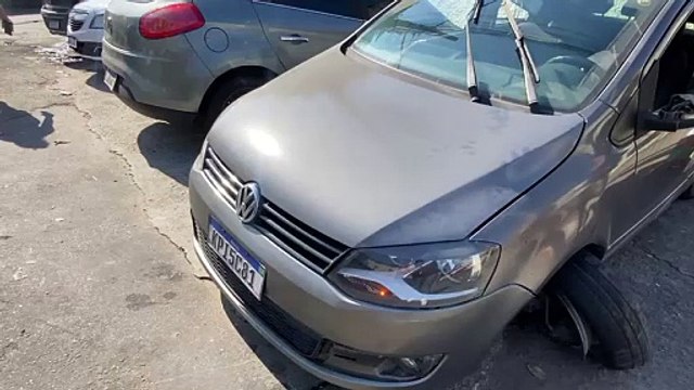 Perseguição termina com cinco presos e arsenal apreendido na Av. Brasil