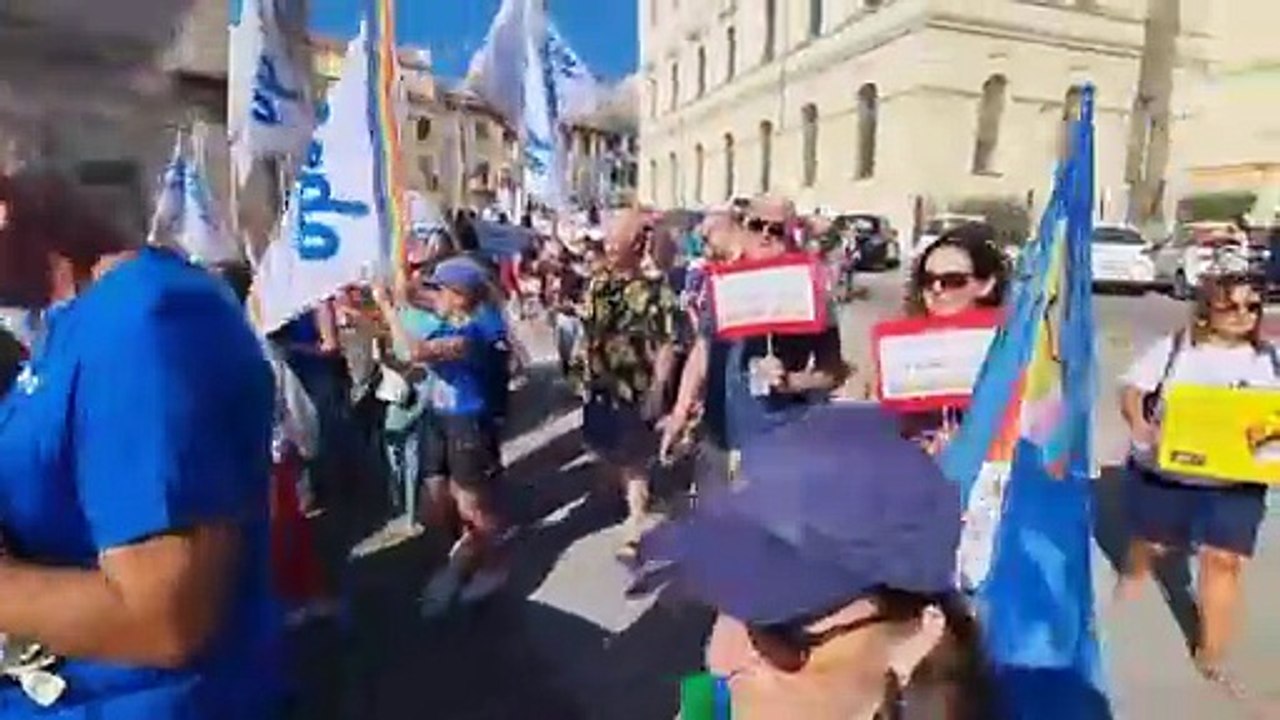 In migliaia a Sassari per il Sardegna Pride: "Per le libertà e i diritti"