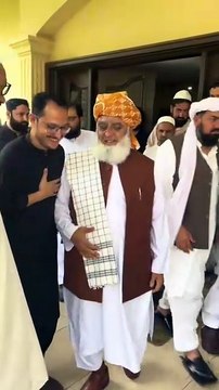 قائد محترم مولانا فضل الرحمان مانسہرہ پہنچکل بٹگرام کے سرزمین پر تاریخی خطاب کریں گے ۔