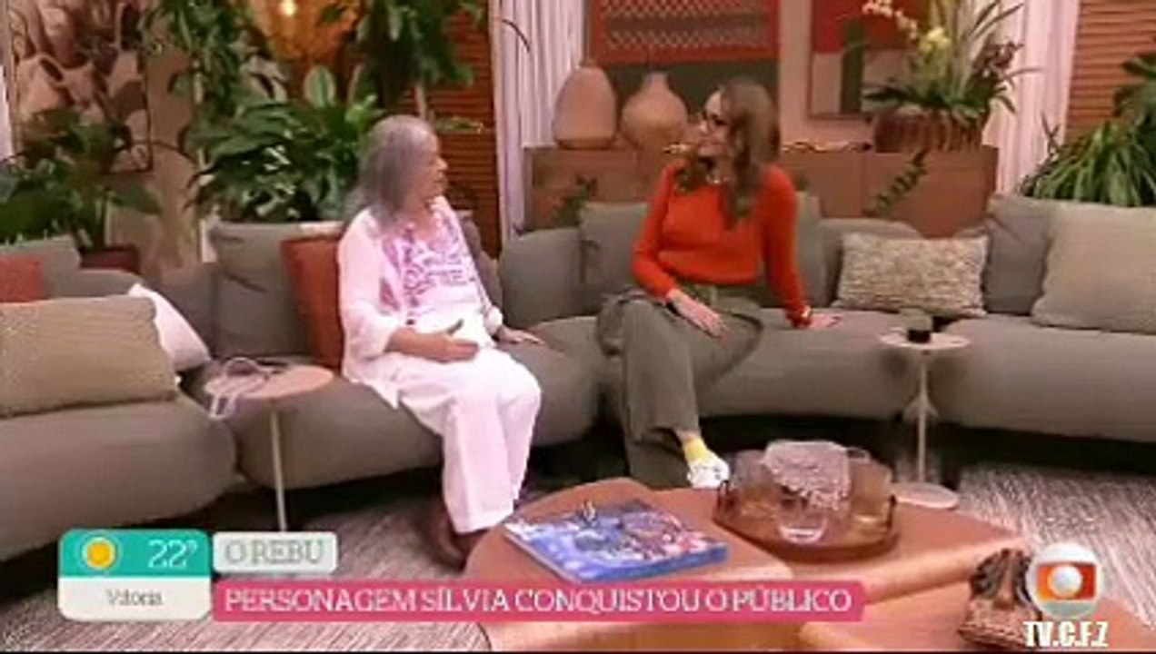 A BELA ATRIZ É DE CASA