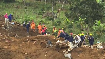 Tragedia en Antioquia: Continúa búsqueda de desaparecidos por avalancha