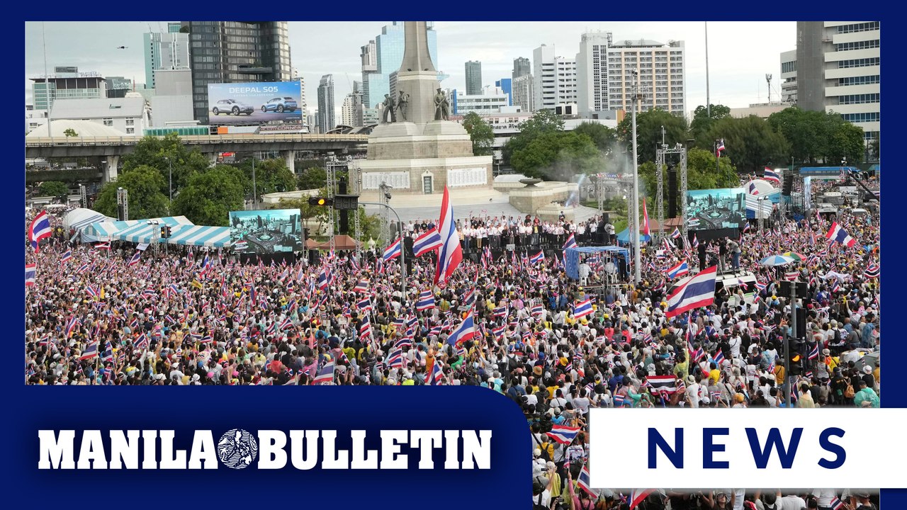Protesters rally in Bangkok to demand Thai prime minister's resignation over leaked Cambodia call