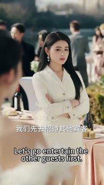 End Five years ago, she was framed by her scumbag sister and imprisoned. Her wedding dowry was stolen and her reputation was ruined. The once glorious eldest daughter became a laughing stock. On the day of the engagement party, she tore off the scumbag si