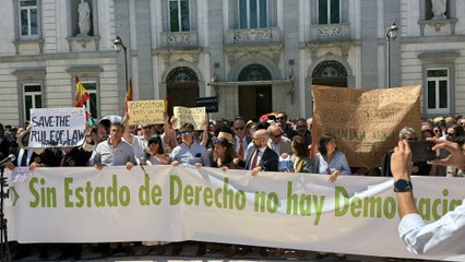 Firma de Carlos Cuesta: Recapitulación de los ataques de Pedro Sánchez a la Justicia