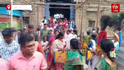 பழனி முருகனை காண குவியும் பக்தர்கள்.. 2 மணி நேரம் காத்திருந்து சாமி தரிசனம்!