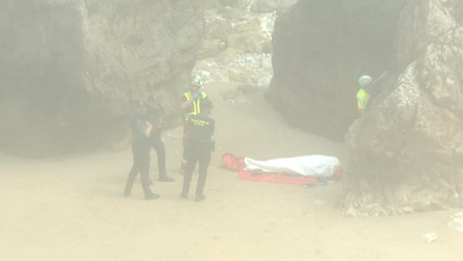 Muere un joven de 23 años en una playa de San Vicente de la Barquera: "Se agobió con el oleaje"