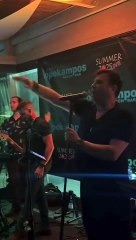 Night out στην Αθήνα: H επανεμφάνιση Λιβιεράτου στην πίστα, η Χριστιάνα Καρνέζη & η απίθανη ερμηνεία