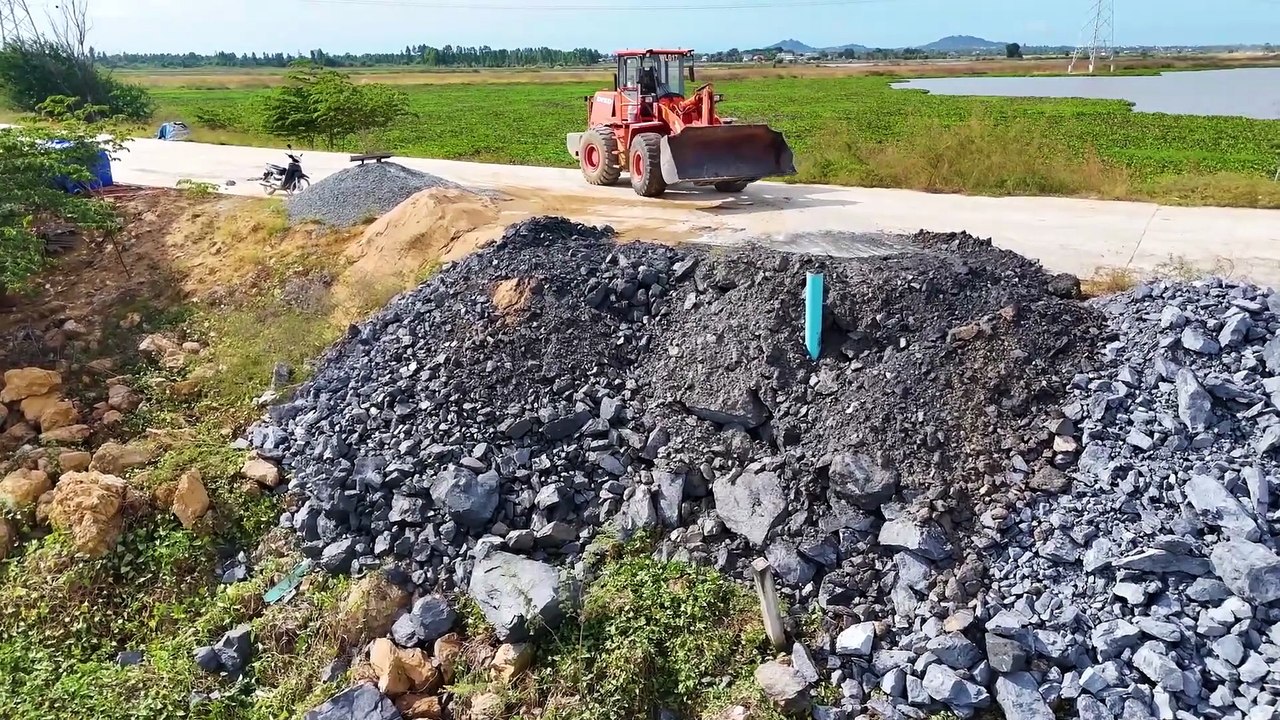 Start New Roads Project !Landfill Flooded Pond area! Truck 25 -Ton Unload Bulldozer Push Stone