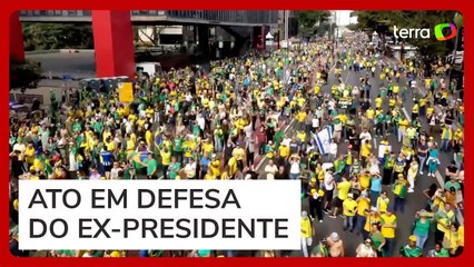 Imagens aéreas mostram público na chegada de Jair Bolsonaro em ato na Avenida Paulista