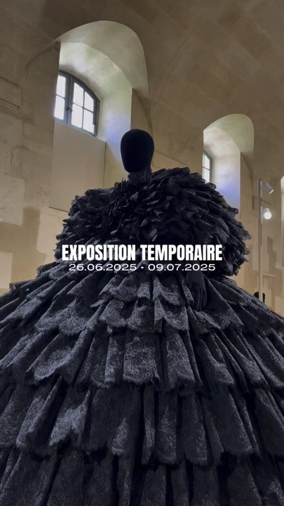 NOUVELLE EXPOSITION!