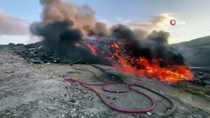 Bursa’da çöplükte çıkan yangının dumanı şehri kapladı