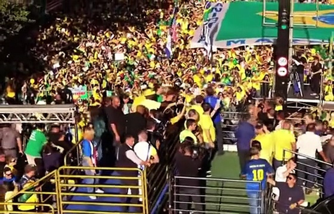 O discurso de Bolsonaro na Avenida Paulista foi um momento electrizante, repleto de Paixão e fervor.