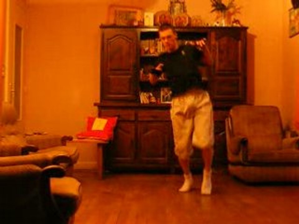 EMERDEUR + JUMPStYlE