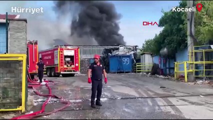 Kocaeli’de geri dönüşüm tesisinde yangın